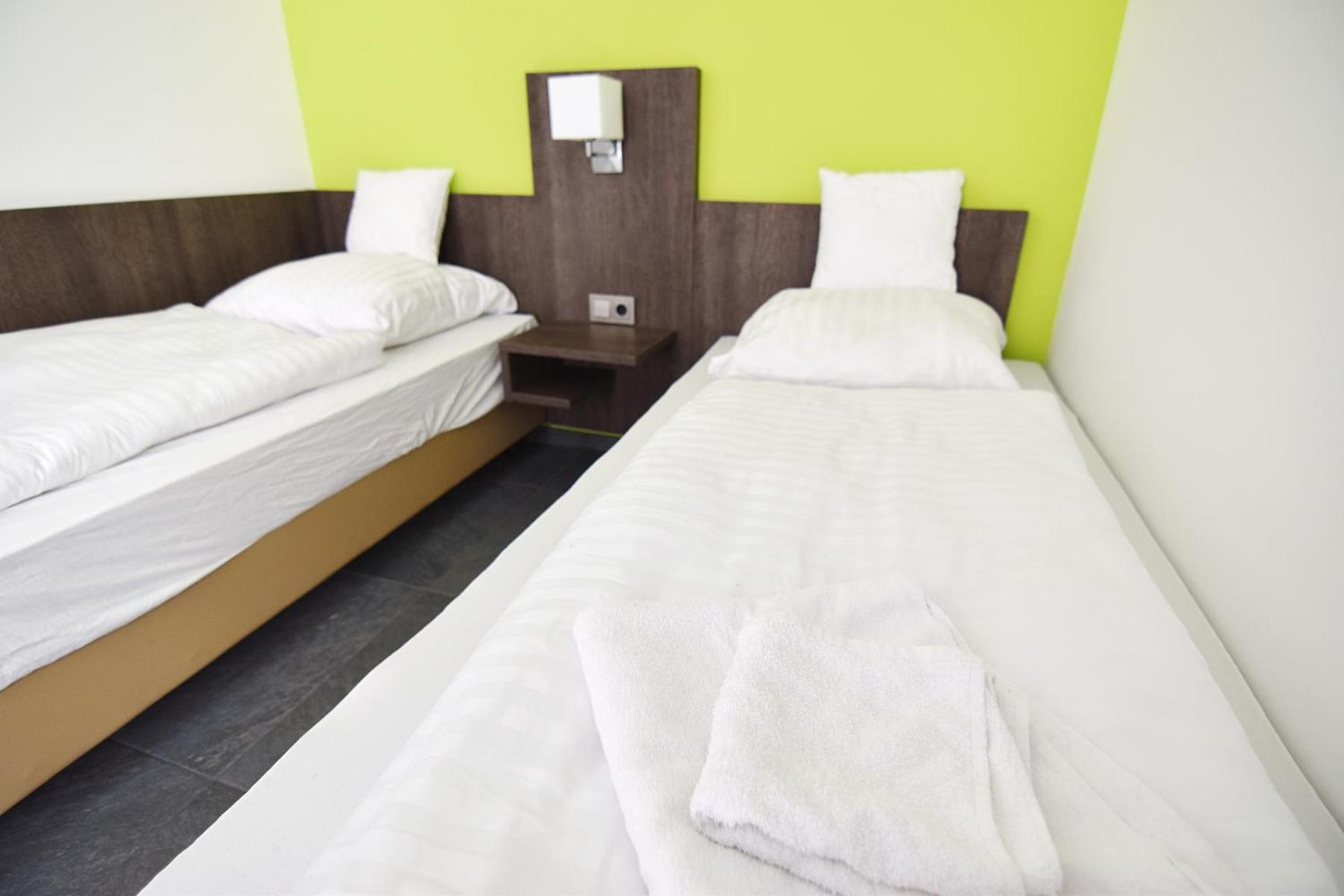 Im Tal 2 Apartment Haus 베르그하임 외부 사진